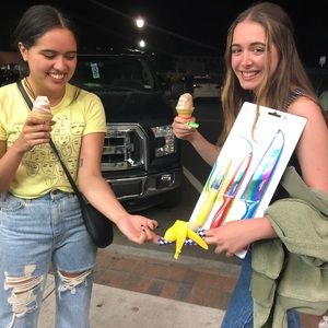 Meet your Posher, Ellen